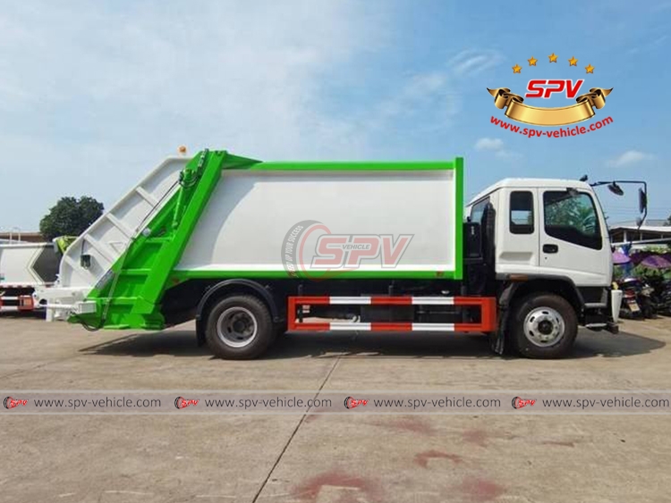 10 CBM Dustbin Truck ISUZU FTR - Right Side View